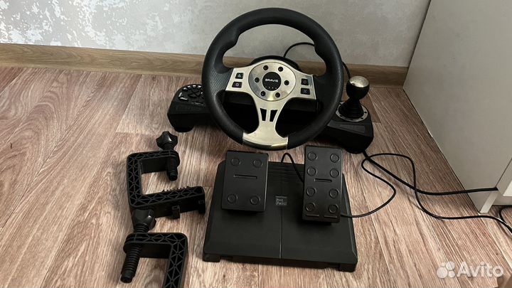 Игровой руль bravis