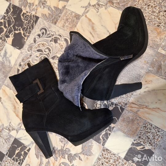Полусапожки женские 39 размер