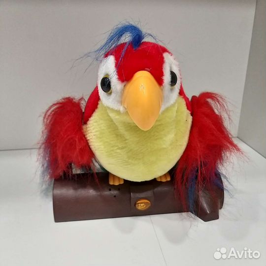 Говорящий попугай игрушечный