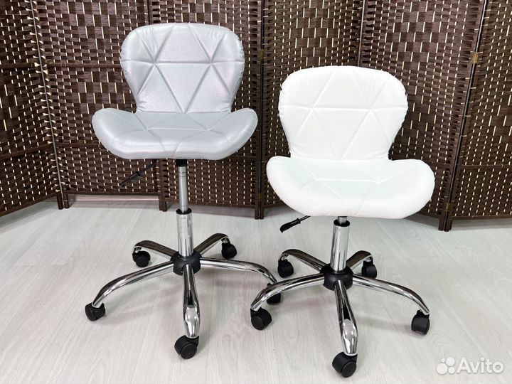 Косметологический стул