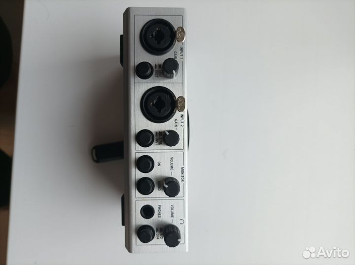 NI Komplete audio 6 mk1