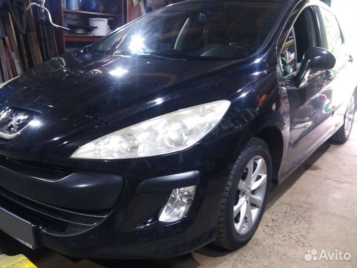 Peugeot 308 1.6 МТ, 2008, 160 000 км