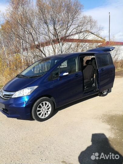 Honda Freed 1.5 CVT, 2012, 112 000 км