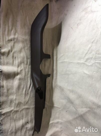 Накладка центральной консоли левая Porsche Cayenne