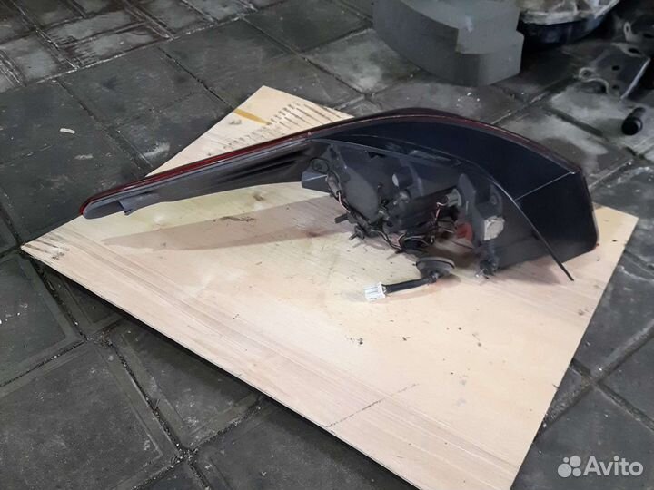 Фара задняя стоп-сигнал правый Hyundai Avante md