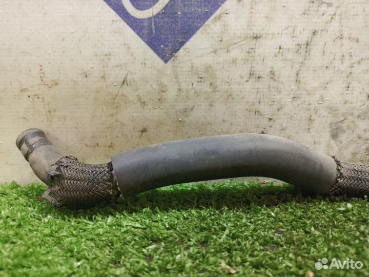 Патрубок дроссельной заслонки Toyota Mark X седан