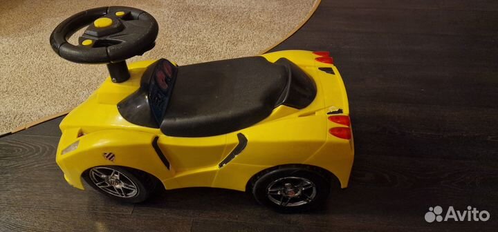 Детская машина каталка Lamborghini