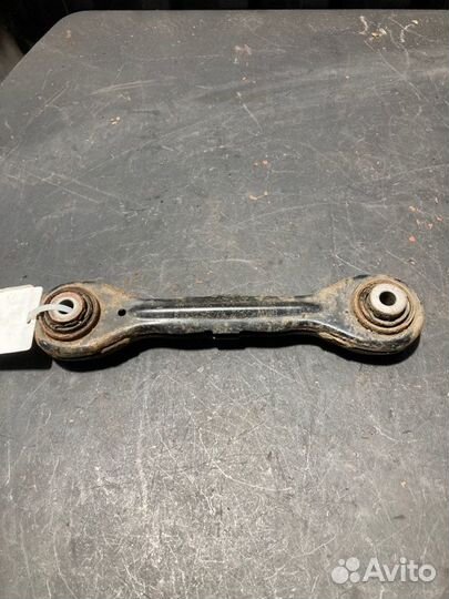 Рычаг подвески верхний задний левый Bmw 1 E87 2005