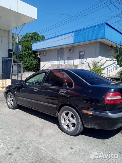 Volvo S40, 2001