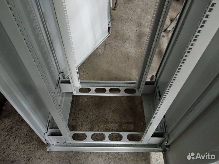 Шкаф телекоммуникационный rittal 47U 800x2200х600