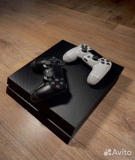 Sony PS4 FAT 500 GB + 2 геймпада