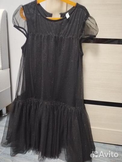 Платье нарядное для девочки р. 146