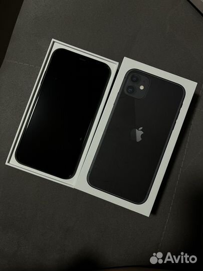 Телефон iPhone 11