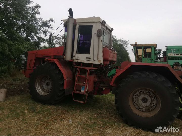 Вспашка, дискование земли трактором Кировец к744р3