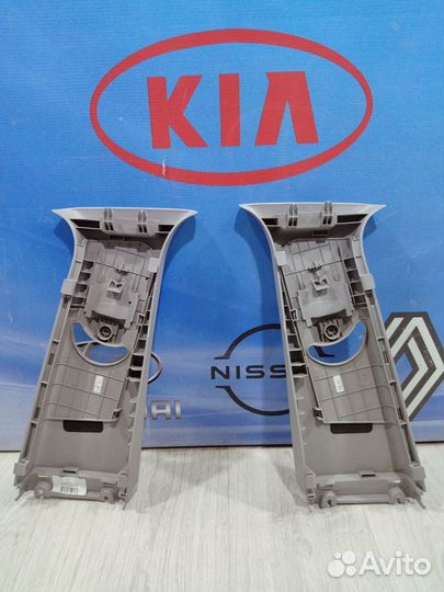 Обшивка средней стойки накладка ремня безопасности