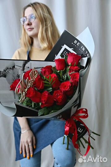 Большой букет из Роз Доставка 24 часа