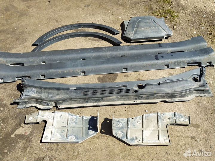 Порог жабо SsangYong actyon 2011 год