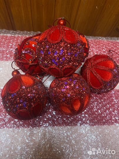 Елочные игрушки