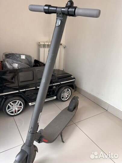 Ninebot kickscooter E22