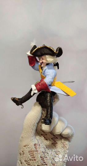 Ватная ëлочная игрушка Мюнхаузен