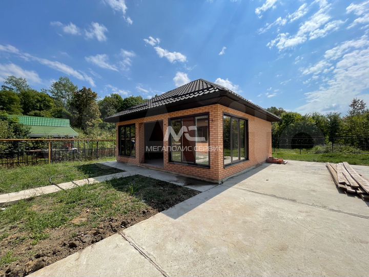 Дом 139 м² на участке 8 сот.