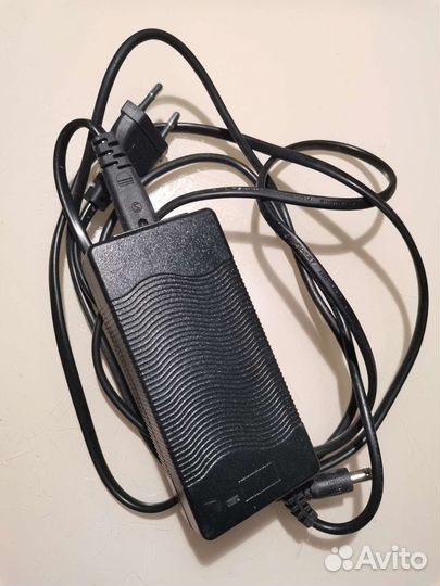 Зарядное устройство для электросамоката Kugoo S3