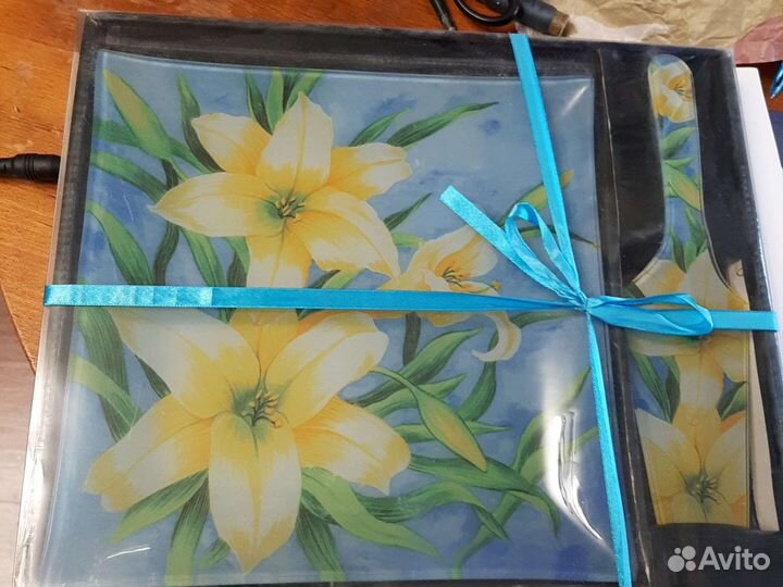 Блюдо квадратное с лопаткой