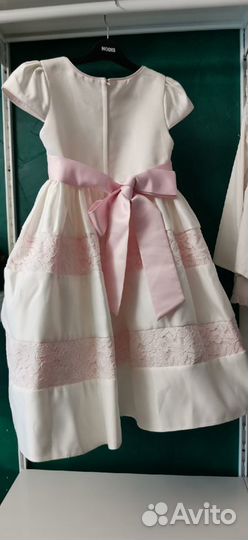 Нарядное бело-розовое платье