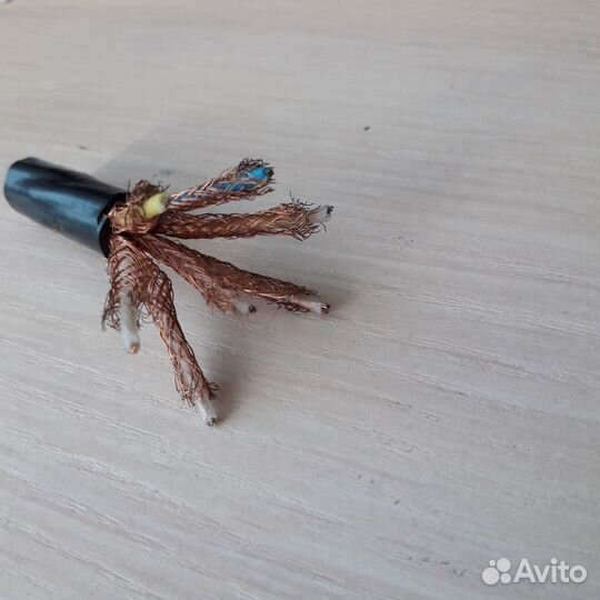 Сетевой кабель