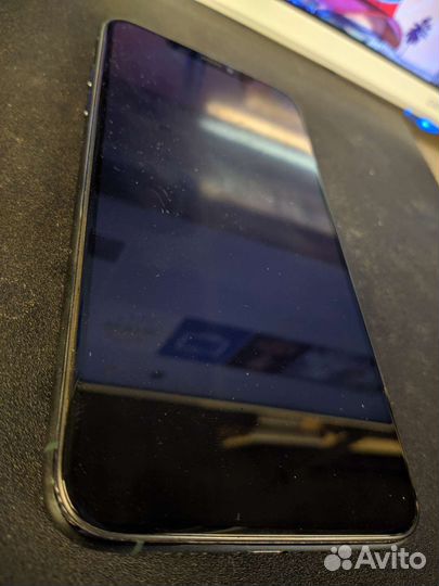iPhone 11pro max 64gb