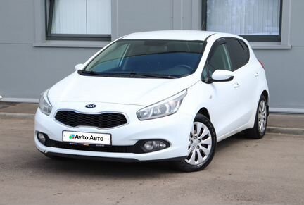 Kia Ceed 1.6 AT, 2014, 135 257 км