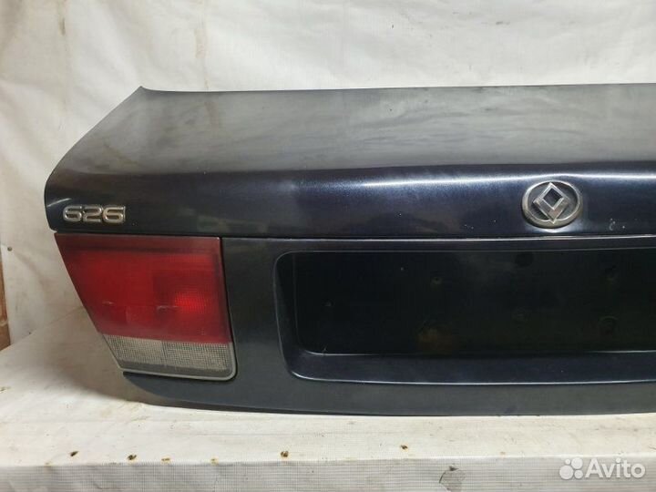Крышка багажника Mazda 626 седан 1997