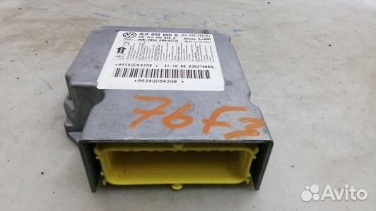 Блок управления airbag audi Q7 (76F03OQ01)
