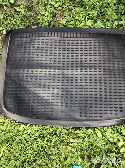 Коврик в багажник Chevrolet Rezzo