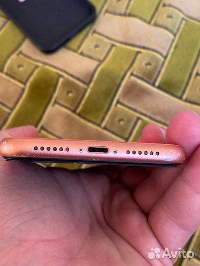 iPhone Xr, 64 ГБ