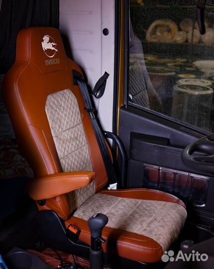 Ковры и чехлы Iveco Hongyan Genlyon