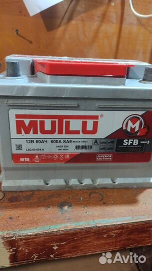 Аккумулятор автомобильный 60 ач