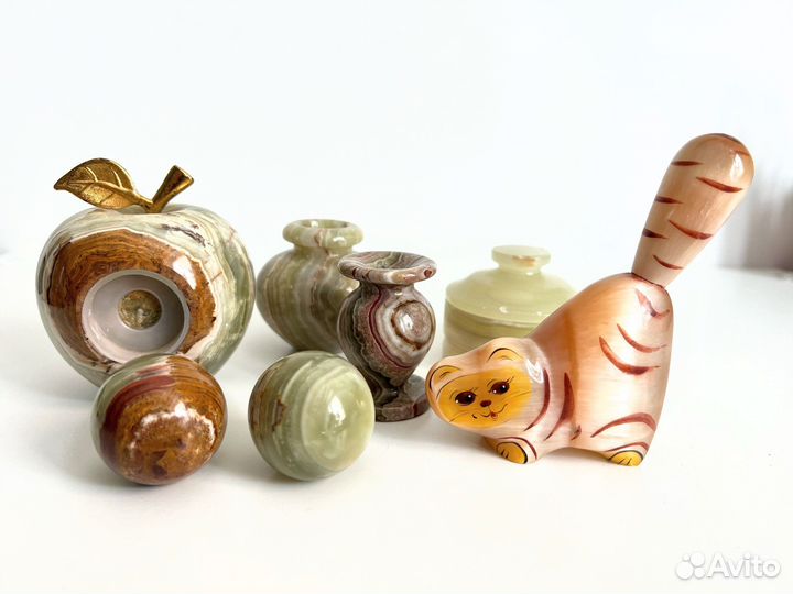 Изделия сувениры фигурки из оникса