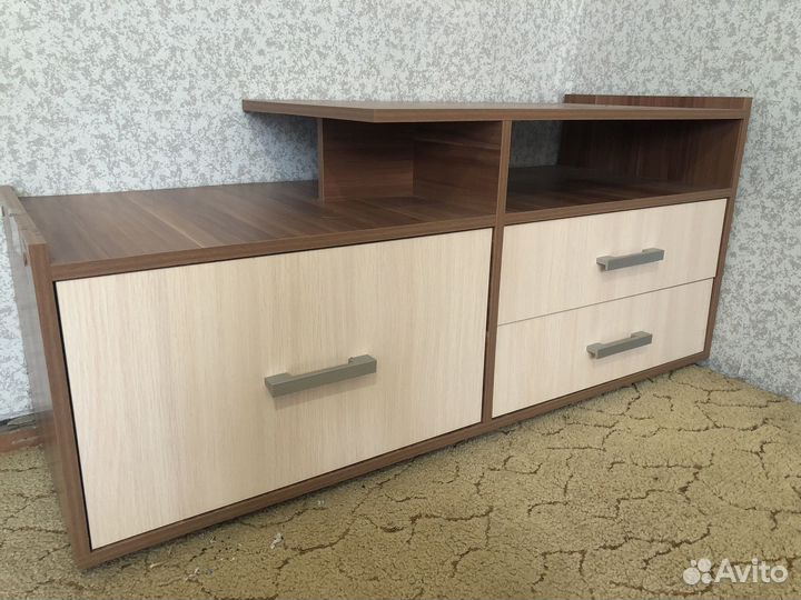 Тумба под телевизор