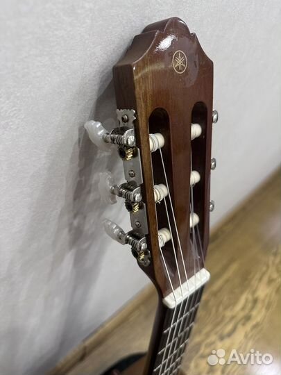 Гитара yamaha cs40