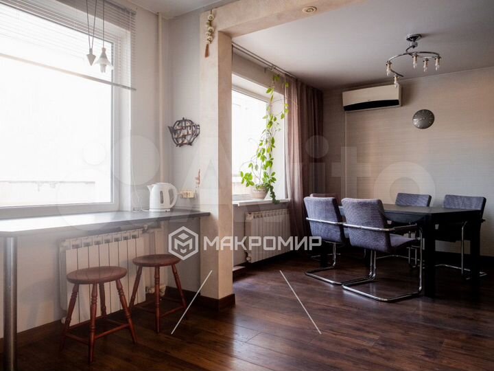 4-к. квартира, 92 м², 2/9 эт.