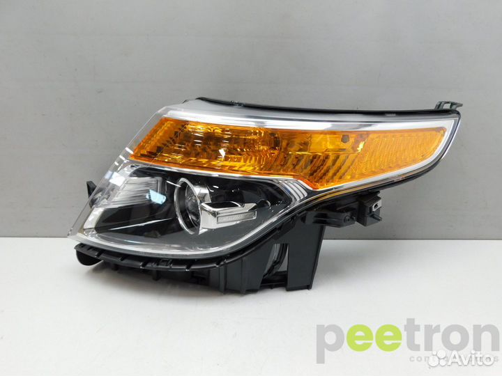 Б/У Б/У Фара левая новая BB5Z13008N ford