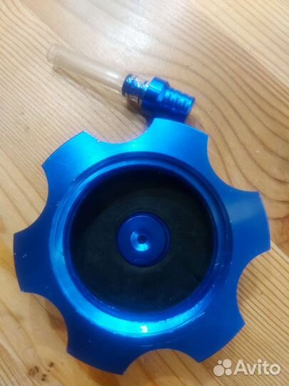 Крышка бензобака новая