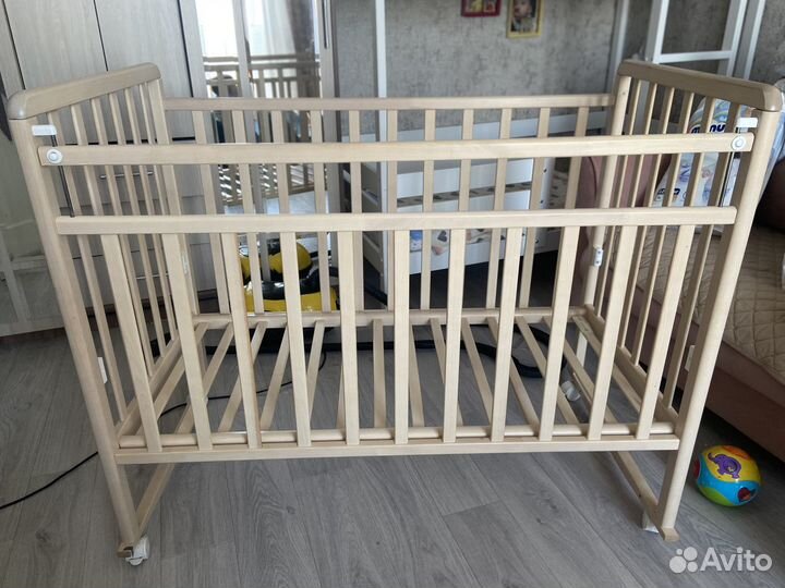 Детская кроватка с матрасом и бортиками“Babyton”