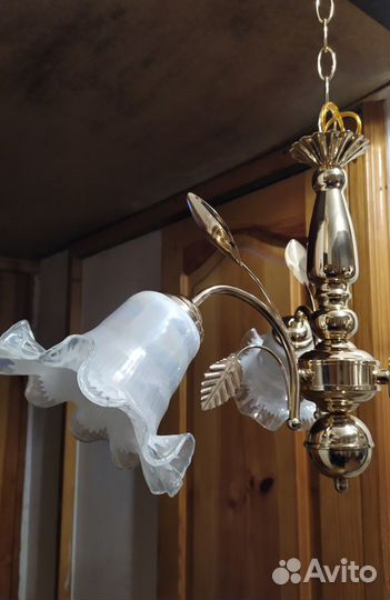 Люстра новая, потолочная