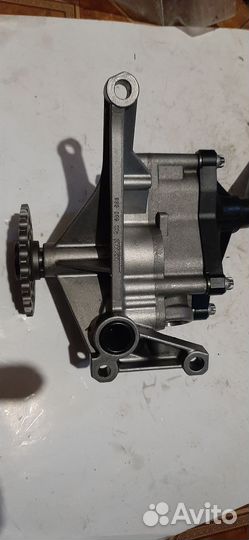 Mercedes c-class w204 масляный насос