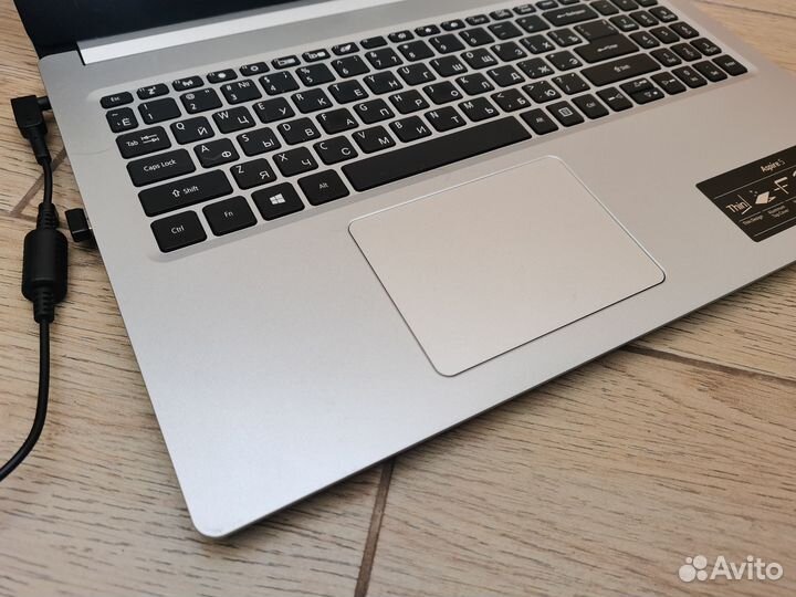 Acer - i5 10gen, DDR4 12гб, mx350, ssd