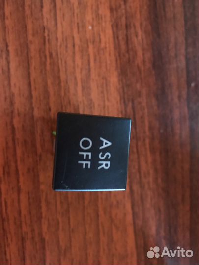 Клавиша аварийной сигнал. кнопка аварийки