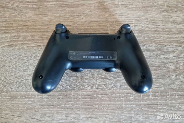 Оригинальные Геймпады на PS4