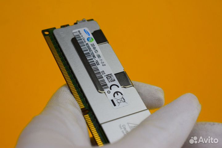 32GB DDR3 L ECC REG 1600 MHz 4Rx4